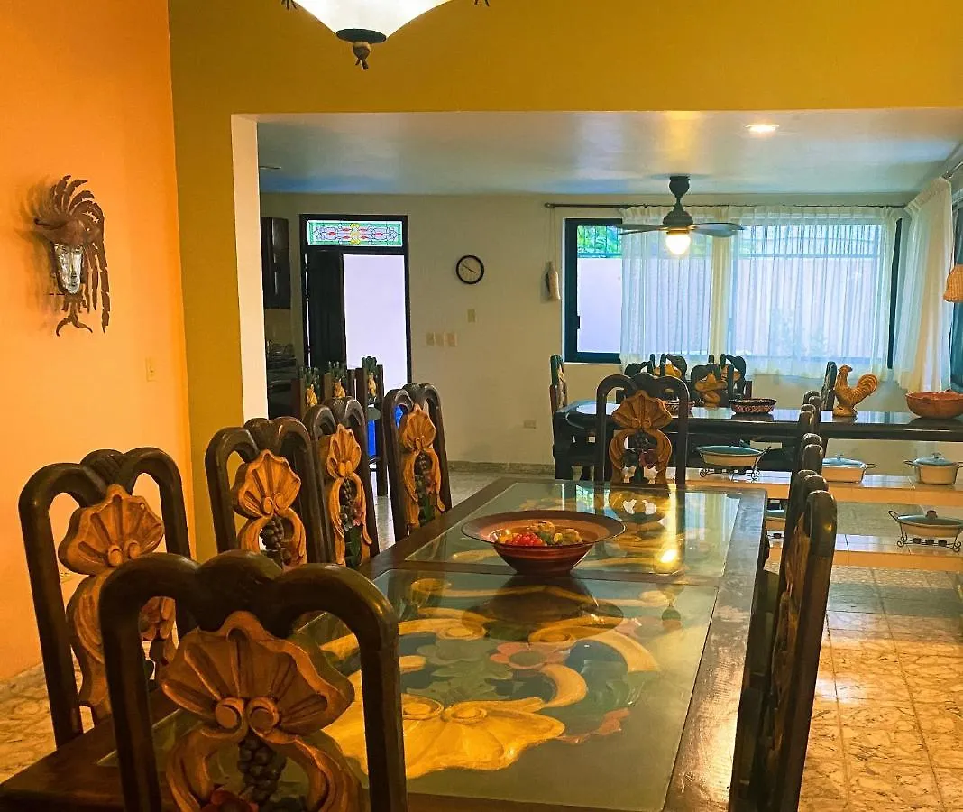 Reina Del Mar Bed & Breakfast Mazatlan