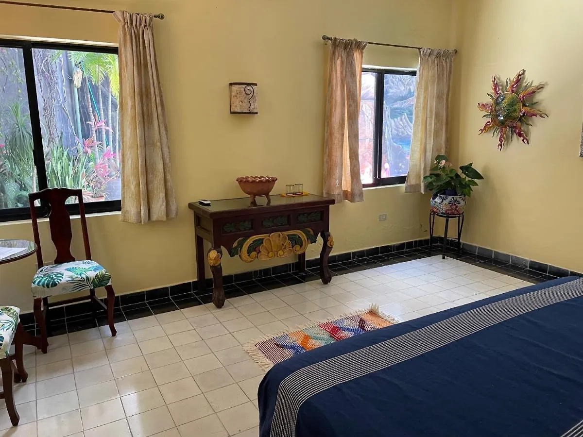 Reina Del Mar Bed & Breakfast Mazatlan