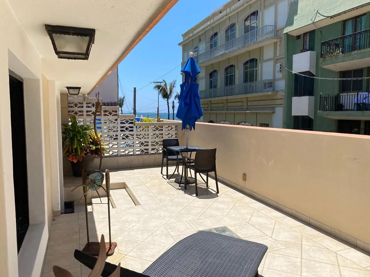 Reina Del Mar Bed & Breakfast Mazatlan